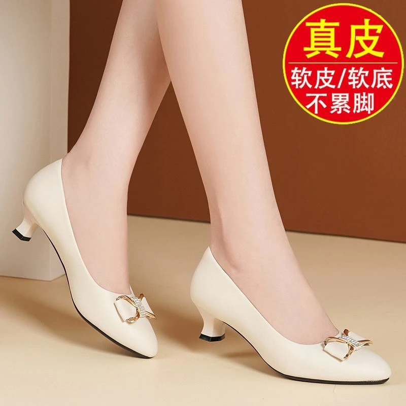 Hot-selling genuine leather shallow mouth single shoes for women 2024 new thick heel soft sole leather shoes round toe high heels low heels women's shoes