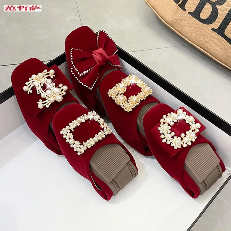 Van Zhesa red square head flat bottom low heel wedding shoes Xiuhe clothes wedding toast shoes soft sole non-slip without tiring feet pregnant women
