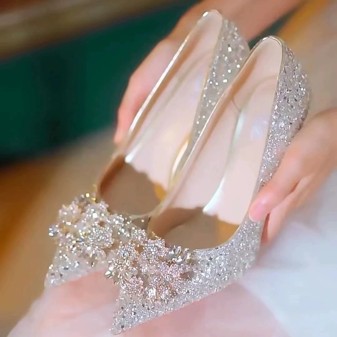 Fashion sandals for women in 2023 new crystal shoes wedding shoes bride shoes main wedding shoes wedding shoes wedding niche