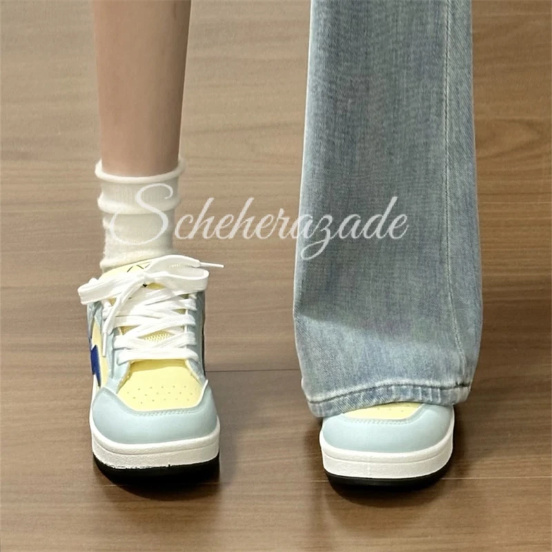 Original design sense ins spliced ??strap board shoes for women thick sole sports women's shoes campus 2025 new casual trend