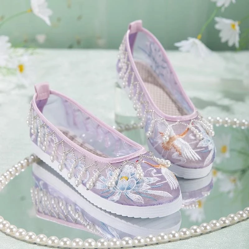 Mesh Hanfu shoes for women summer embroidery beaded flat-sole sandals Han element soft sole breathable embroidered shoes cloth shoes