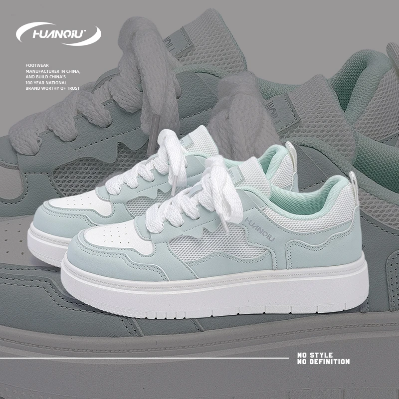 Global mesh breathable board shoes for women 2025 hot versatile high-end summer women's shoes thick sole new white shoes