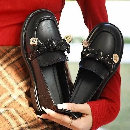 Wanda Removal Cabinet Flat British style loafers for women 2025 new women's shoes with bows and fashionable versatile single shoes small