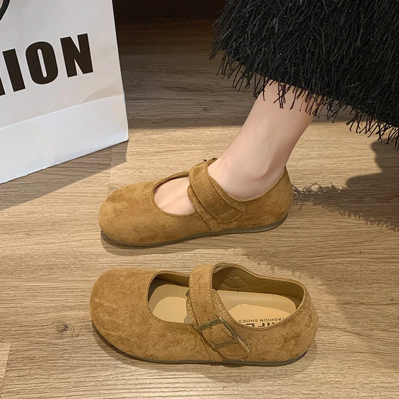 Retro soft sole Birken beans shoes for women 2025 spring new light mouth versatile flat sole skirt Mary Jane single shoes