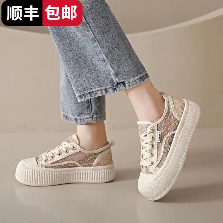 2025 summer thin lace mesh breathable biscuit shoes for women's sponge cake thick sole niche versatile ins small white board shoes