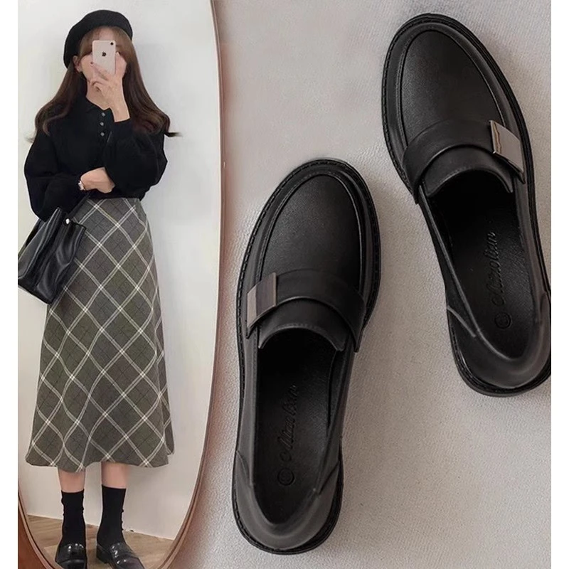 TLXT black work shoes for a long time without being tired formal leather shoes for women soft soles and comfortable to work to show their feet. Loafer shoes