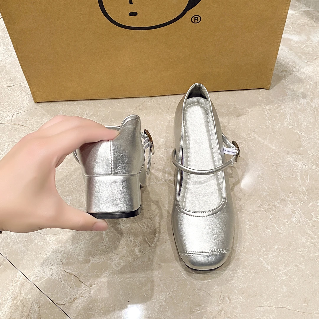 Small man with 7CM height inside and outside~ Summer new style of versatile silver Mary Jane shoes light mouth single shoes ballet shoes