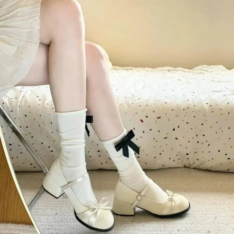 White Mary Jane shoes for women 2025 new spring versatile bow French light mouth single shoes college style small leather shoes