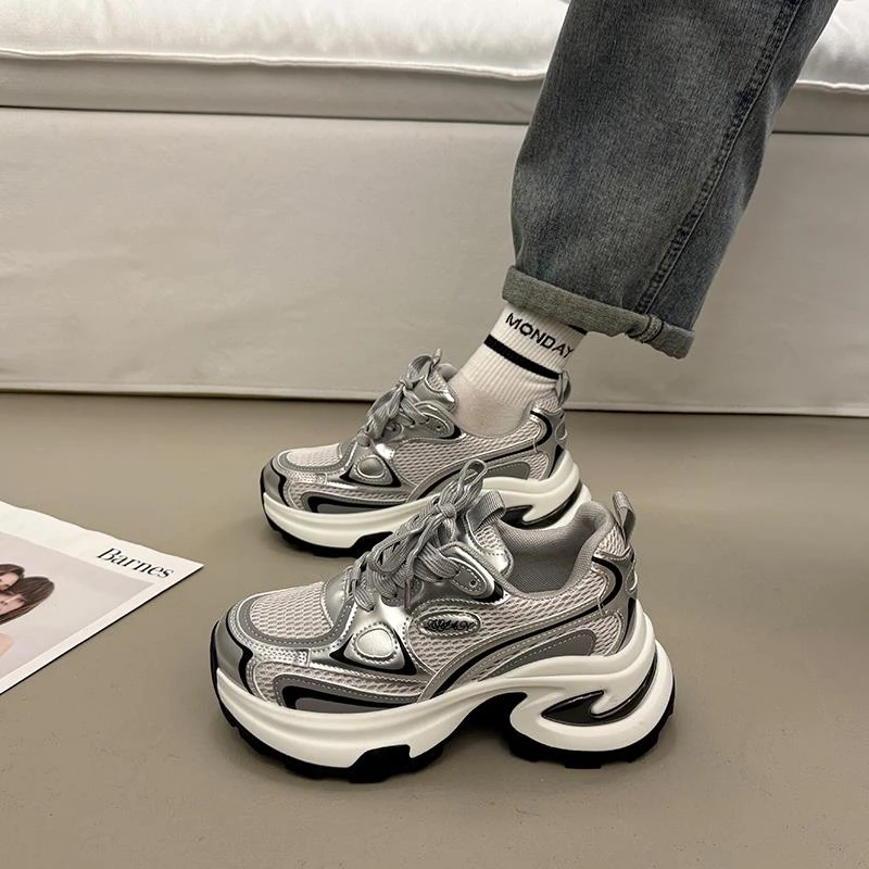 Popular Sponge Cake Thick Sole Daddy Shoes for Women with Heightening Highlights Showing Female 2025 Super Hot New Spring and Autumn Silver Sports Casual Shoes
