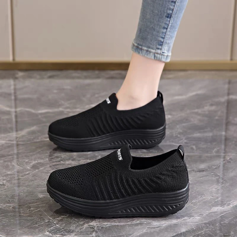 All black work shoes for women 2025 spring and summer long standing without tired feet kitchen black shoes thick sole sponge cake rocking shoes