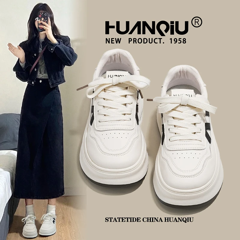 Global Shoes for Women 2025 New Spring Thick Sole Niche Ins Panda Shoes for All-match Student Casual White Shoes