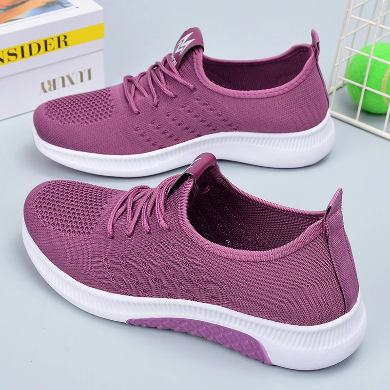 Spring and Autumn Old Beijing cloth shoes for women new single shoes soft sole non-slip mother shoes comfortable and lightweight women's sports shoes versatile