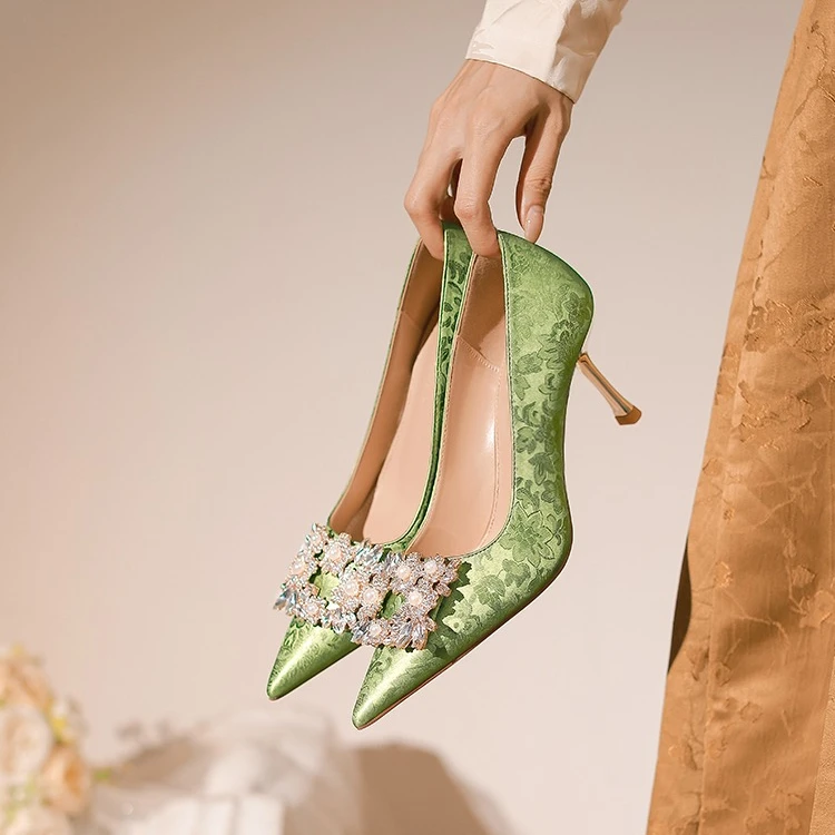 French temperament new Chinese green rhinestone square buckle with cheongsam high heels for women 2025 new dress wedding shoes