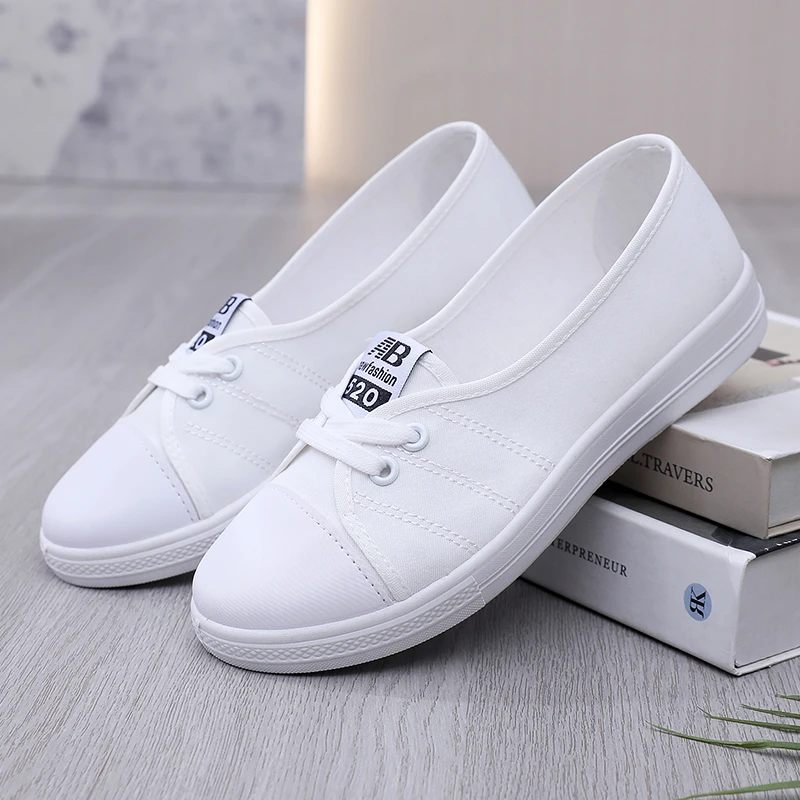 Internet celebrity white shoes 2025 hottest non-slip shallow mouth breathable soft sole women's single shoes versatile and comfortable one-legged canvas shoes