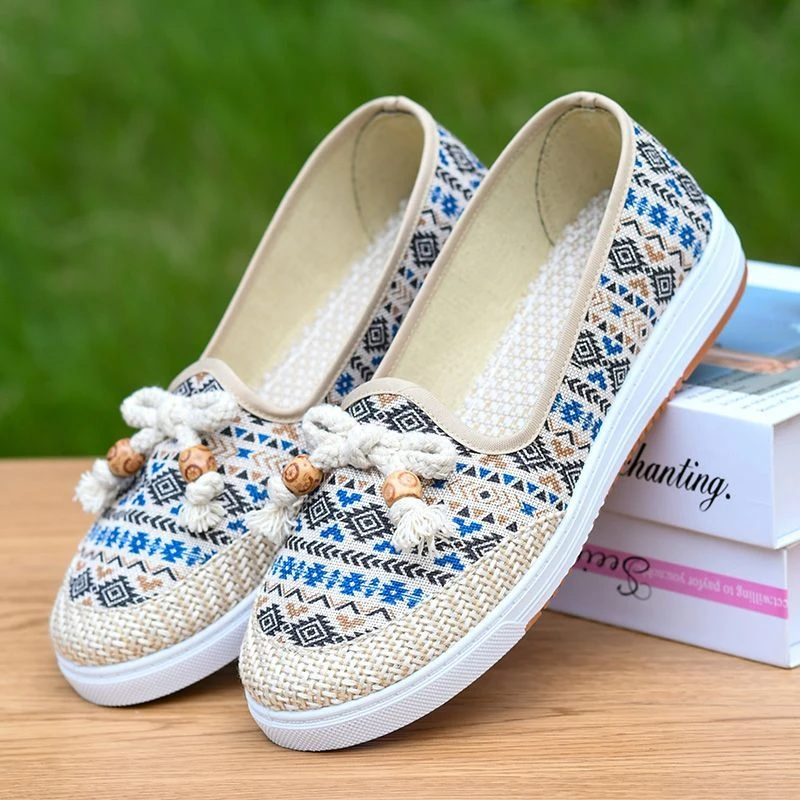 New beef tendon sole spring and autumn old Beijing cloth shoes for women's shoes soft sole non-slip mother's shoes casual breathable middle-aged and elderly shoes