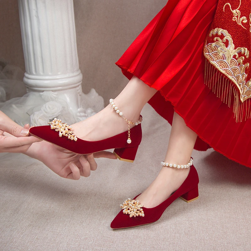 Thick heel rhinestone pregnant woman wedding dress Xiuhe two-wear wedding shoes for women 2024 new red bride shoes bridesmaid high heels