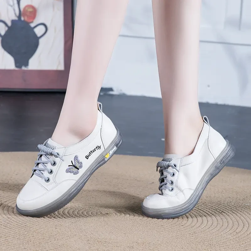 Soft leather women's shoes 2025 spring new casual white shoes soft sole soft side single shoes versatile flat shoes