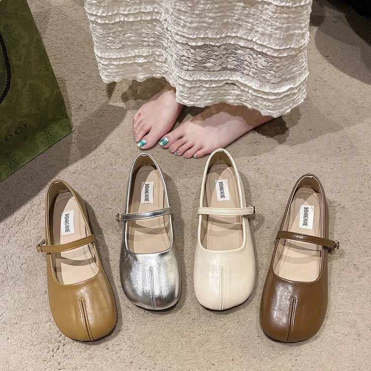 Flat sole gentle evening shoes French single shoes for women in summer 2024 new soft sole fake toe shoes Mary Zhen Piao shoes